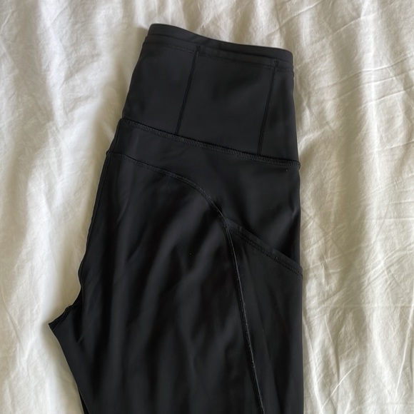 Lululemon leggings - Picture 5 of 5